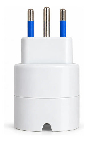 Adaptador Schuko a enchufe chileno Macrotel – foto 1